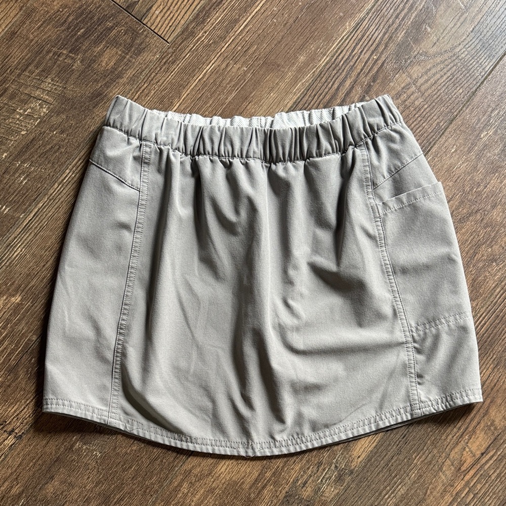 Patagonia Happy Hike Classic Gray Women's Skort, Size Small